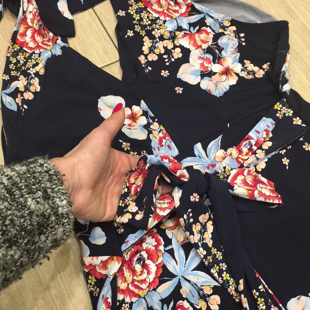 Women’s Divine Flower Dress 🌺 🌸 - Picture 4 of 8